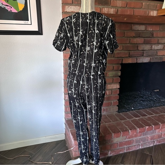 Yaya Women Floral Jumpsuit in Black Sz M - Picture 6 of 9